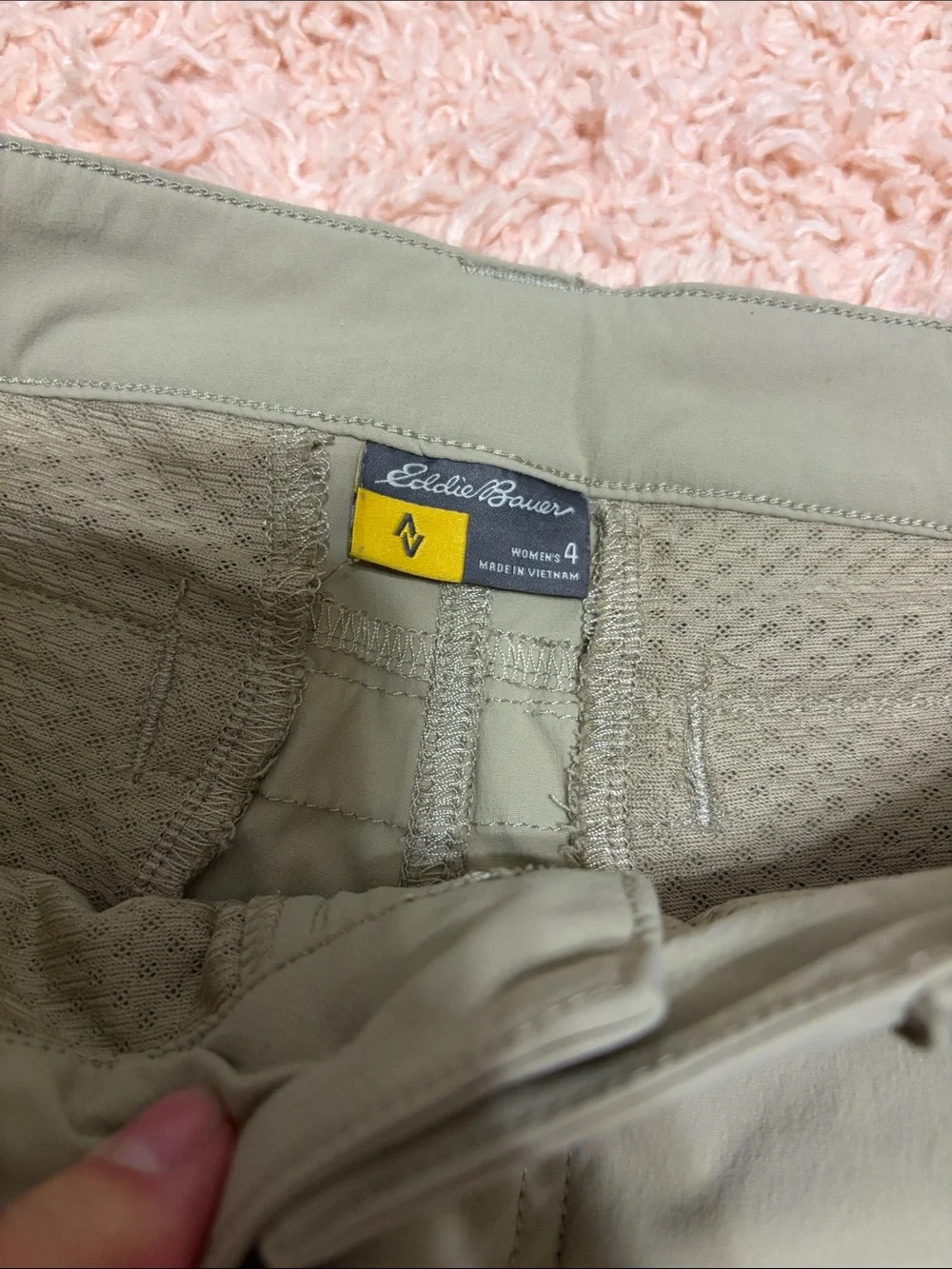 Eddie Bauer 96% nylon